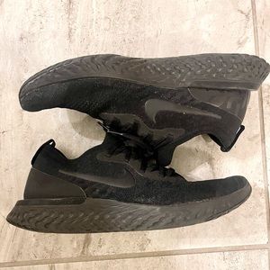 Mens Nike Flyknit Epic React